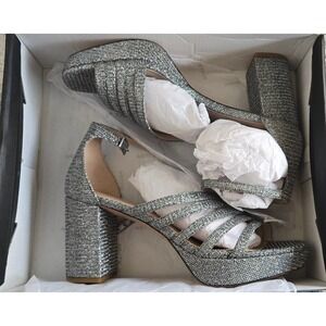 Pelle Moda Anber-GL Pewter Metallic Glitter PlatformBlockHeel Sandals Womens 10M
